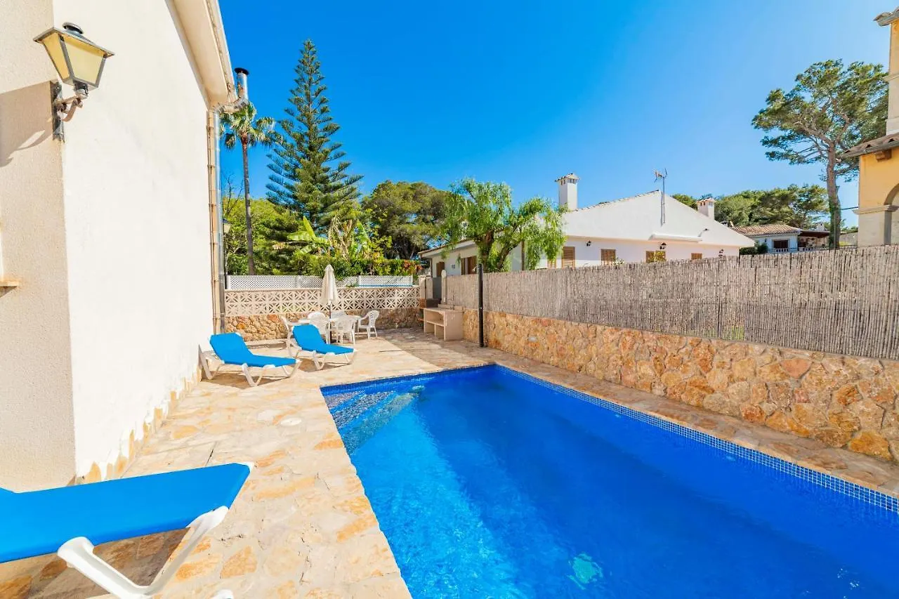 Benestar Pool And Beach In Platja De Muro 0*,